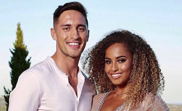 Amber Gill And Greg Oshea Make Their Relationship Official Vip Magazine 0426