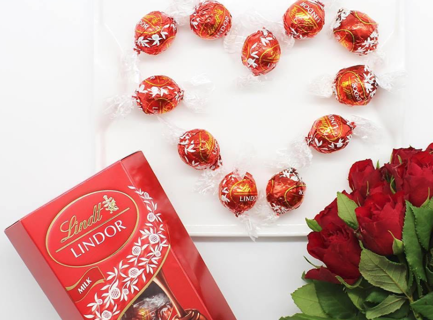 personalised lindt chocolate for valentines day 2025