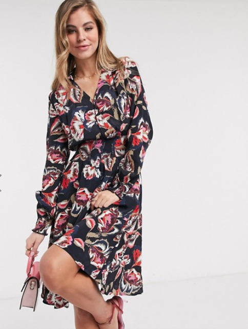 Steal her Style: Anna Daly's gorgeous floral wrap dress - VIP Magazine
