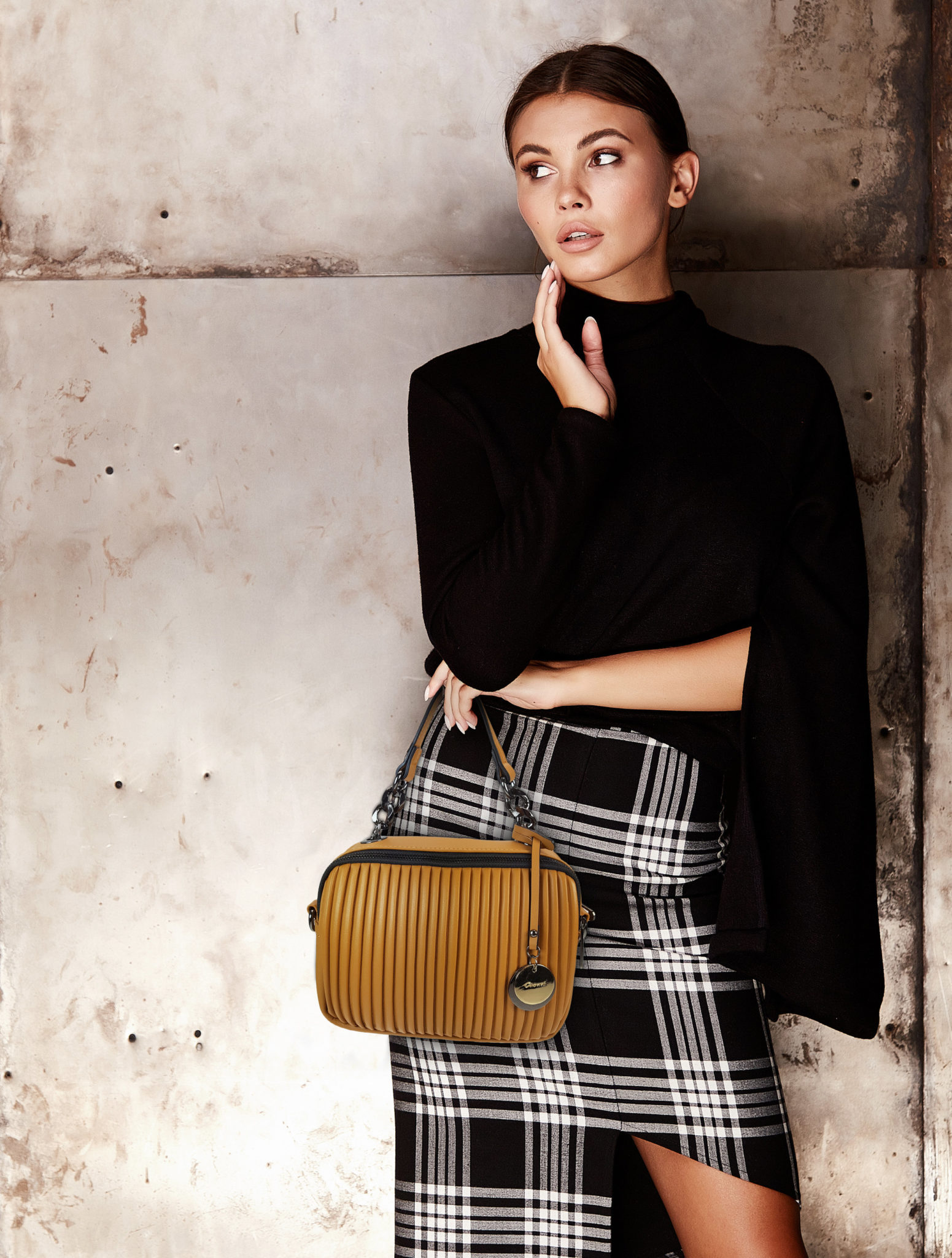 Gionni's latest collection is the ideal addition to your A/W wardrobe ...
