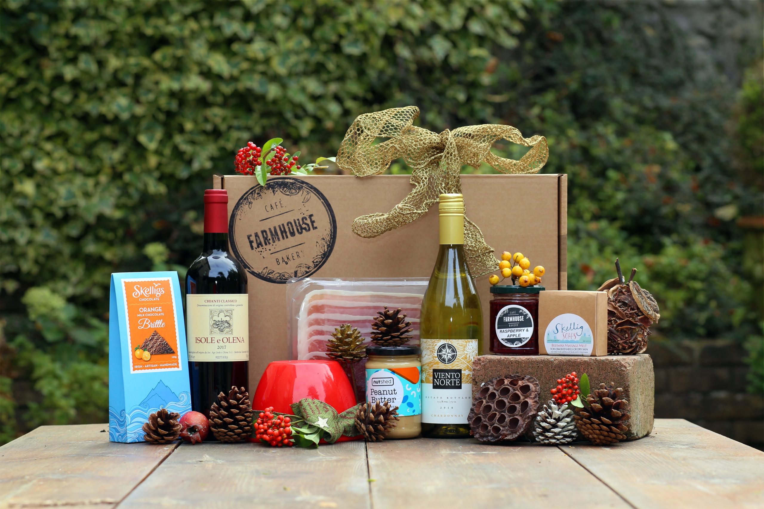 2. OUR DELICIOUS ALL IRISH TREATS HAMPER VIP Magazine